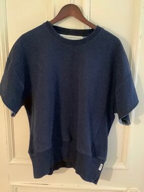 Advisory Board Crystals SS Sweatshirt L